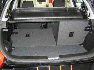 khoang hành lý suzuki swift