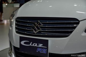 Trong khi đó, giá bán của Suzuki Ciaz tại thị trường Thái Lan lại thuộc phân khác B để cạnh tranh với những đối thủ khác. Cụ thể, tại thị trường Thái Lan, Suzuki Ciaz RS được bán với giá khởi điểm chỉ 675.000 Baht, tương đương 422,9 triệu Đồng. Con số tương ứng của Suzuki Ciaz tiêu chuẩn là từ 484.000 - 625.000 Baht, tương đương 311 - 401 triệu Đồng.